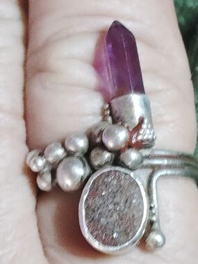 HANDCRAFTED STERLING RING. SZ-11/AMETHYST POINT. SIZE 11